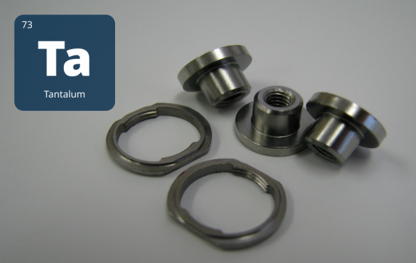 タンタル: 精密加工の未来